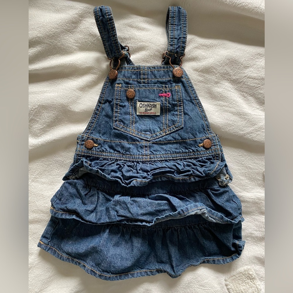 Oshkosh- Overall dress